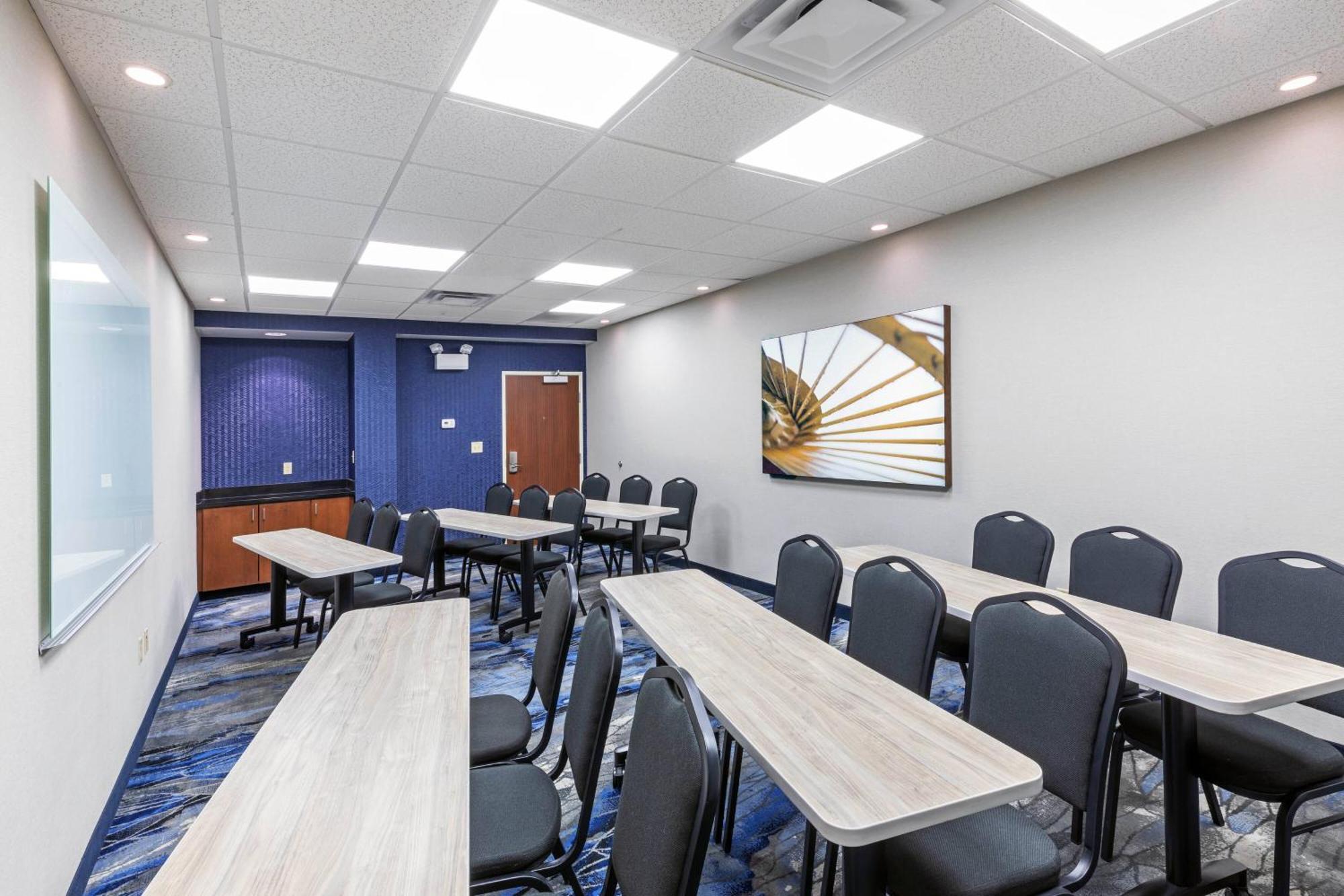 Fairfield Inn & Suites Tulsa Downtown Arts District Екстериор снимка