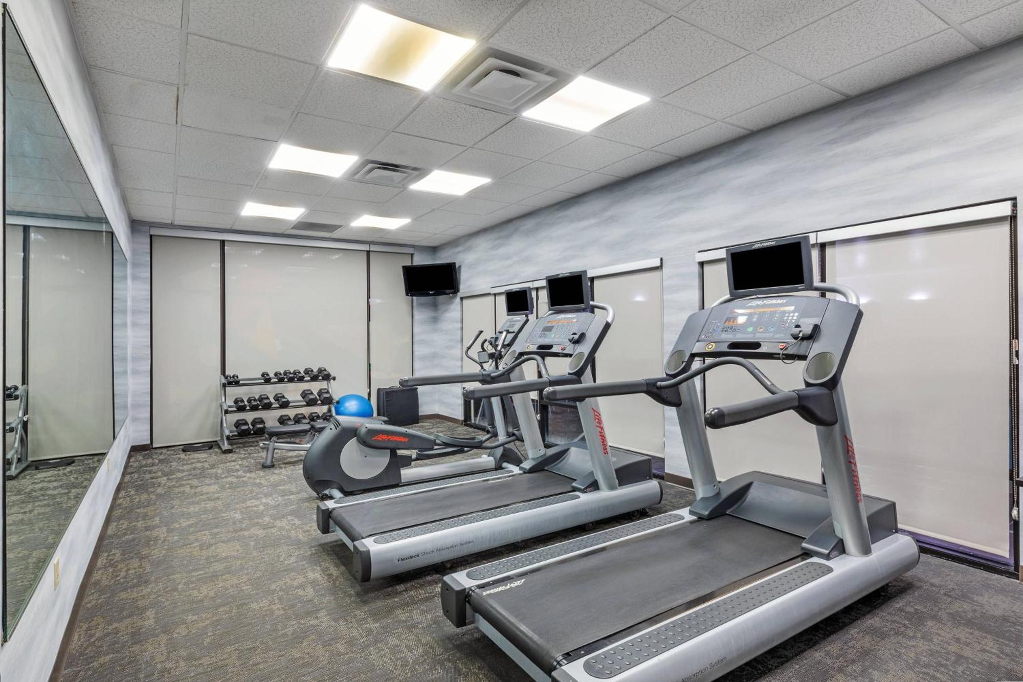 Fairfield Inn & Suites Tulsa Downtown Arts District Екстериор снимка
